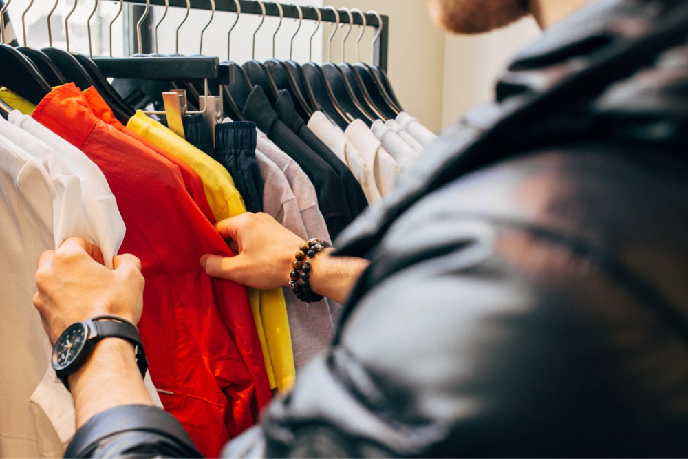 Shopping and services near McGill Ridge Apartments in Kamloops