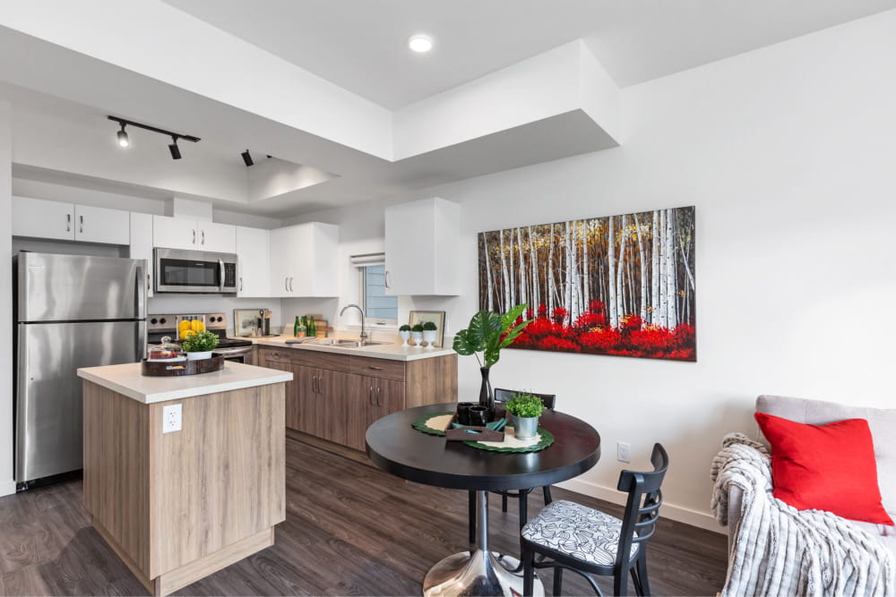 1 bedroom: dining area and kitchen